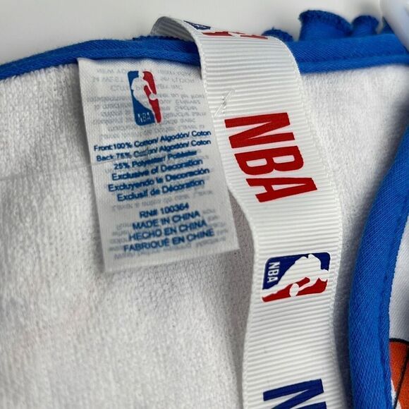 OKC THUNDER Baby Bibs Bows & Basketball 2-Pack Gift Set NBA White Blue NWT Cute - Picture 6 of 8